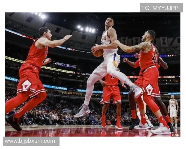 2015年骑士与公牛季后赛第五场激战回顾与精彩瞬间分析 2015年骑士与公牛季后赛第五场激战回顾与精彩瞬间分析